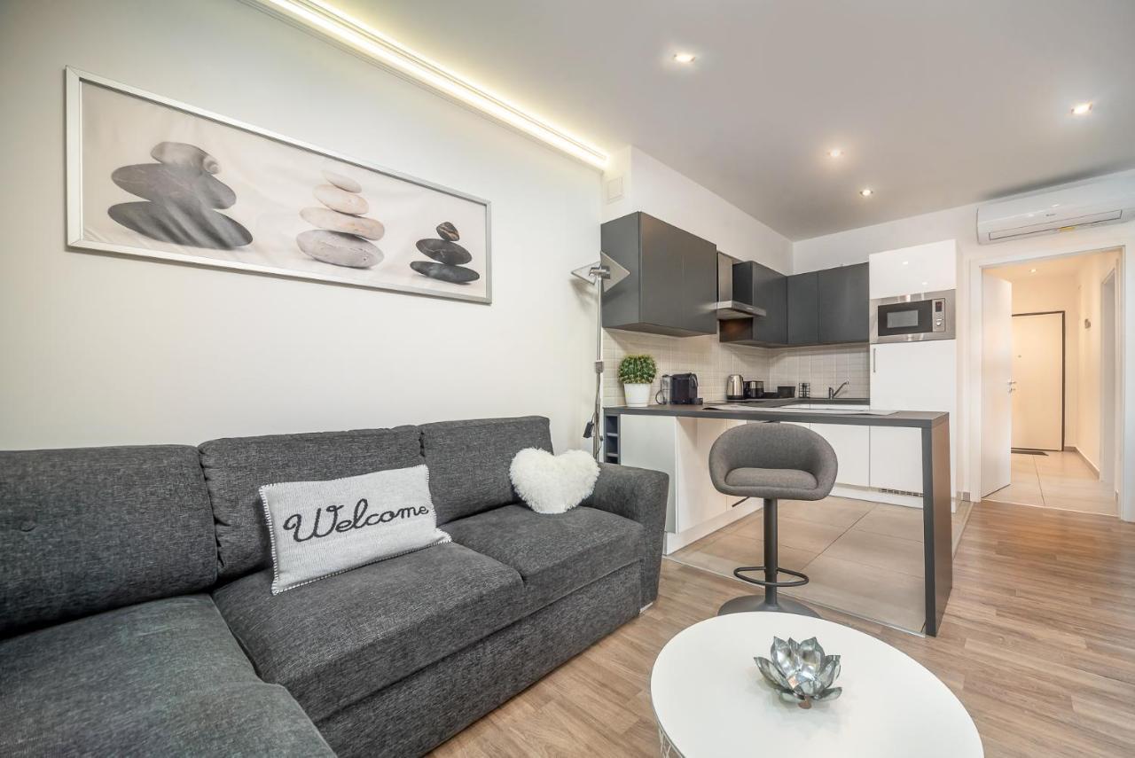 Grace Pine Apartment 3 Budapest Exterior foto